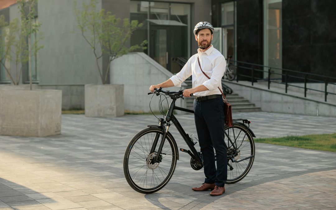 From Commutes to Classrooms: The Must-Have Equipment for City Cycling